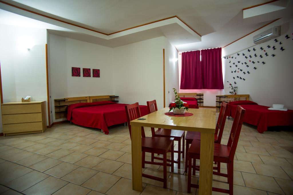 Hotel Residence Lupiae เลชเช ภายนอก รูปภาพ